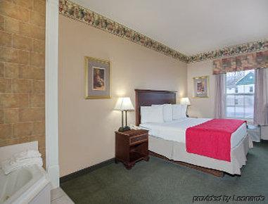 Ramada By Wyndham Sellersburg/louisville North Hotel Sellersburg